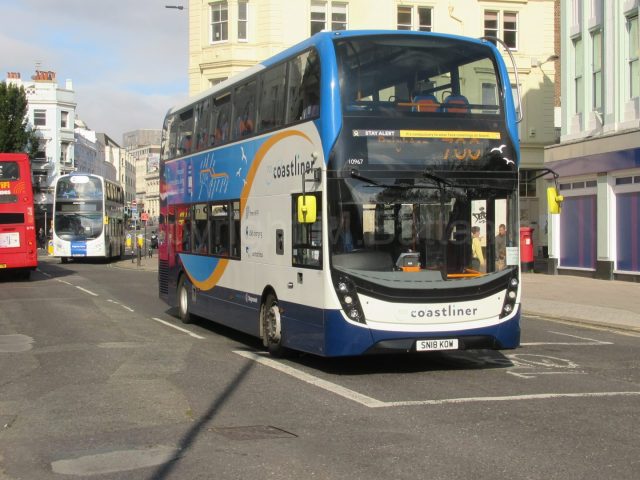 Bus photo 1