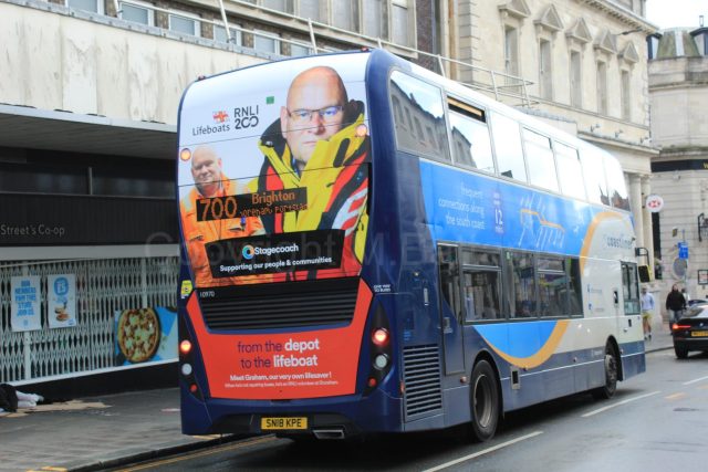 Bus photo 2