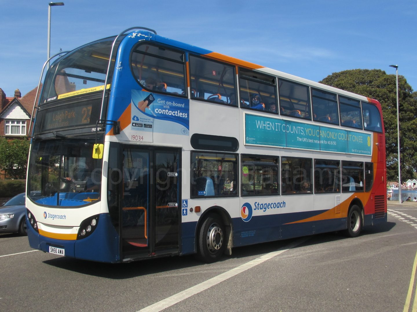Bus photo 1
