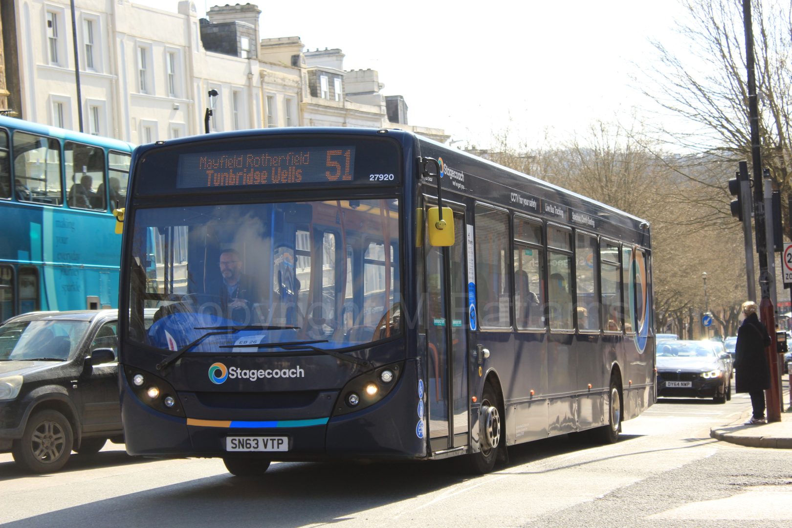 Bus photo 1