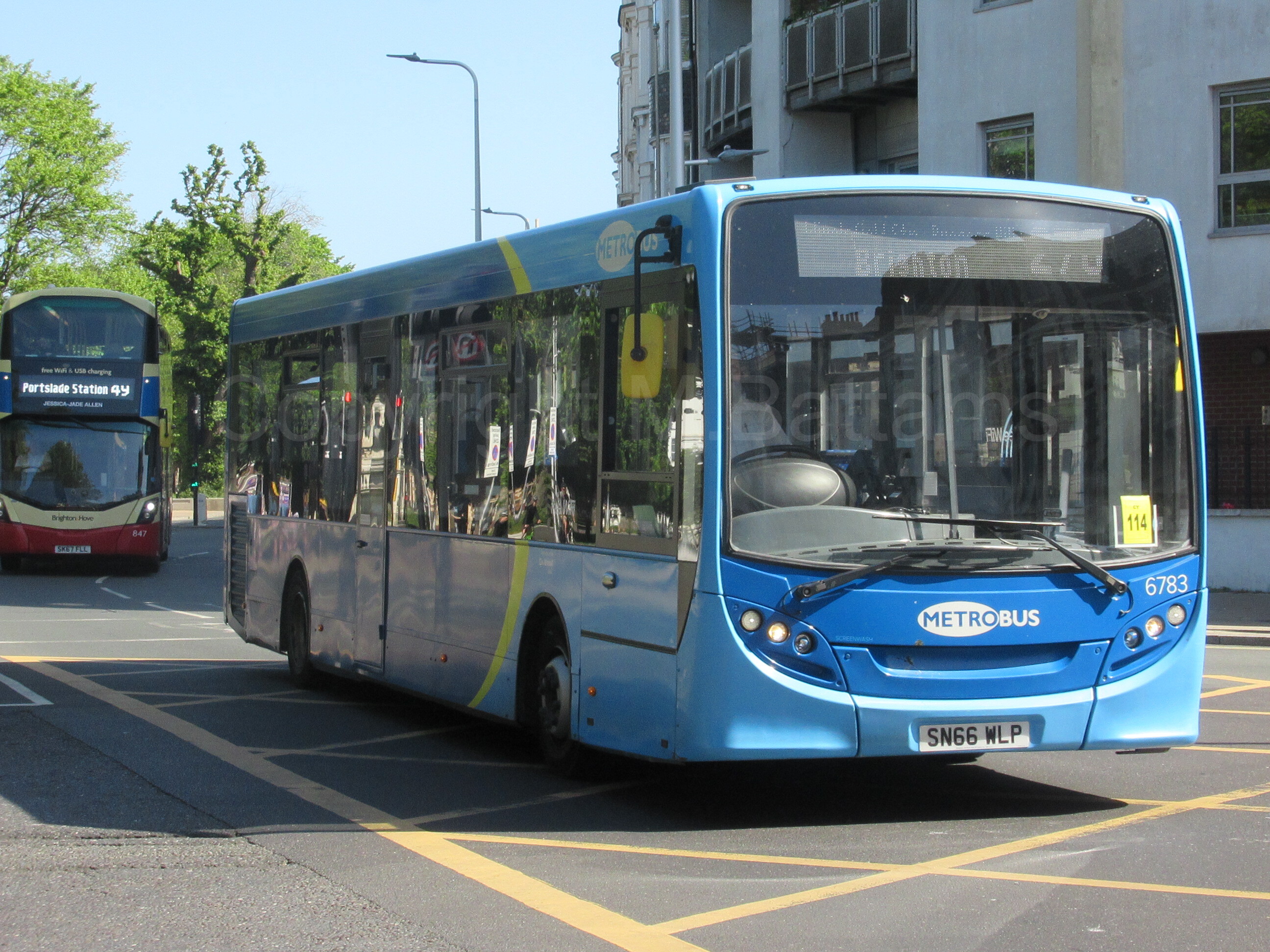 Bus photo 1