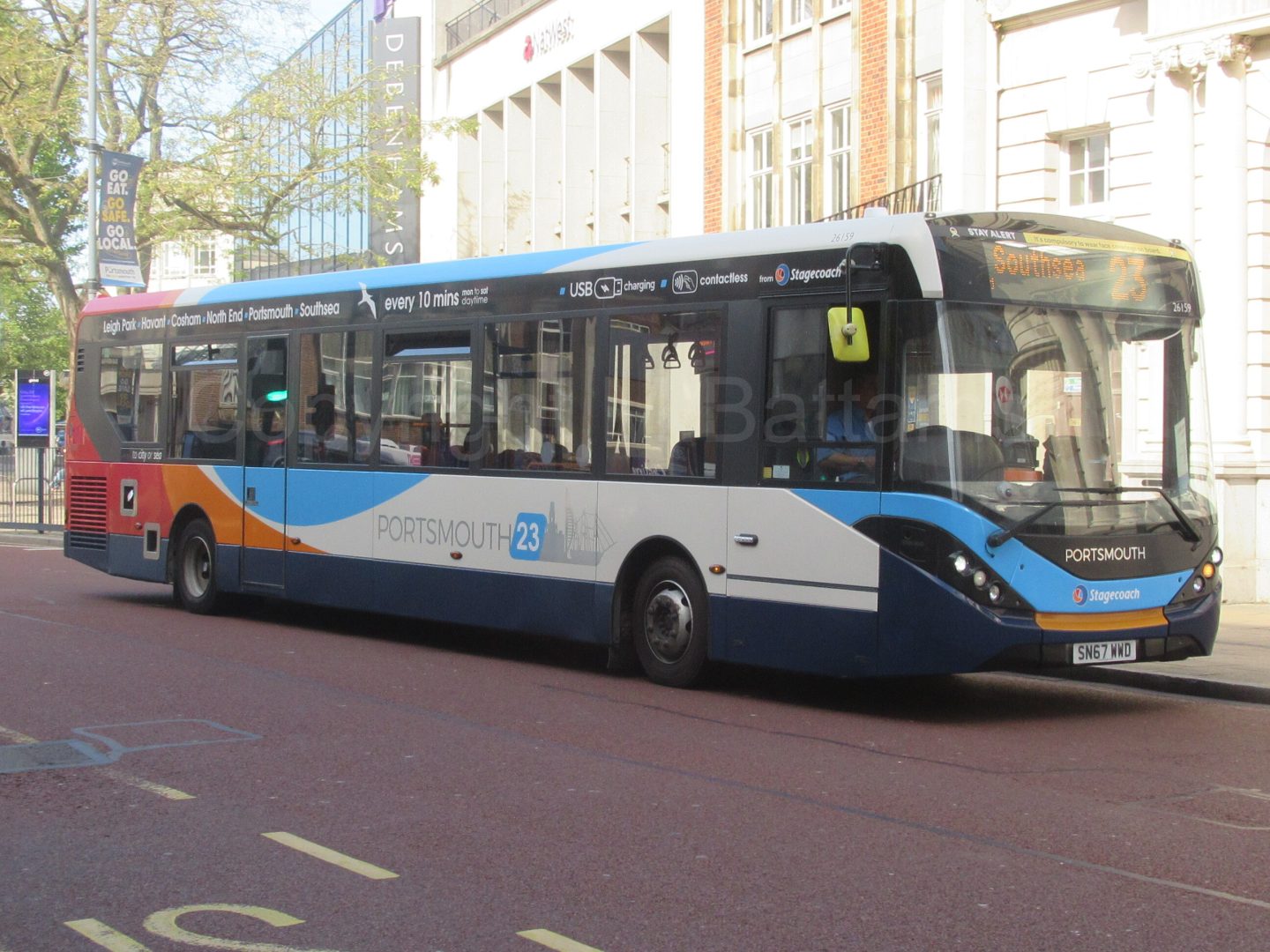Bus photo 1
