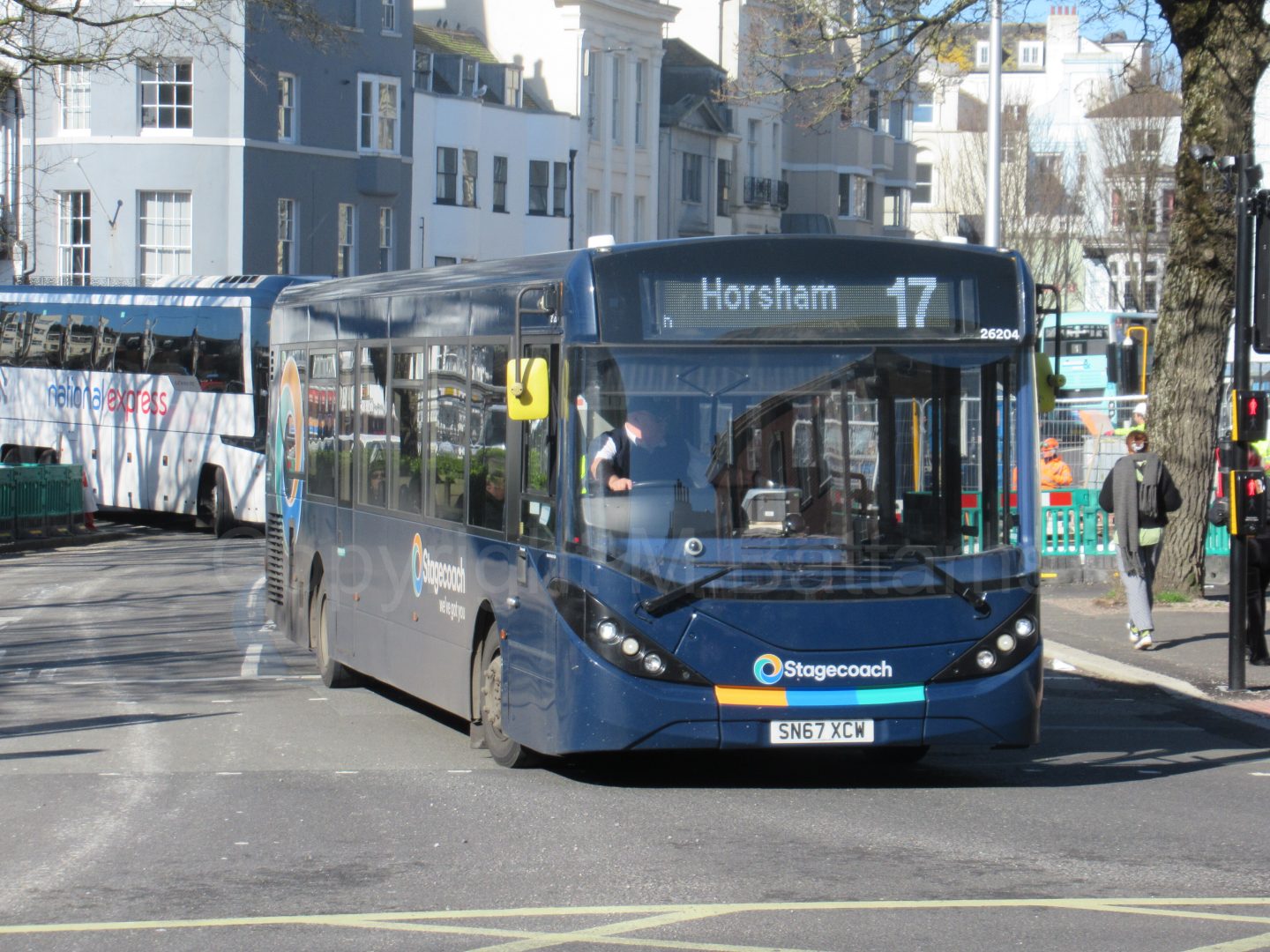 Bus photo 1