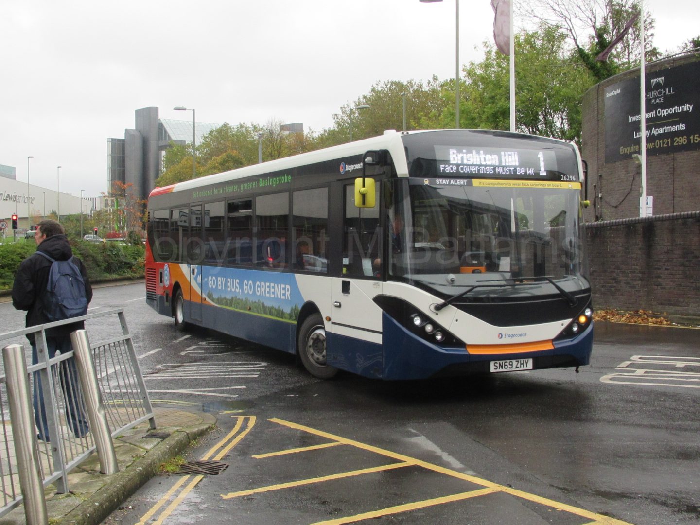 Bus photo 1
