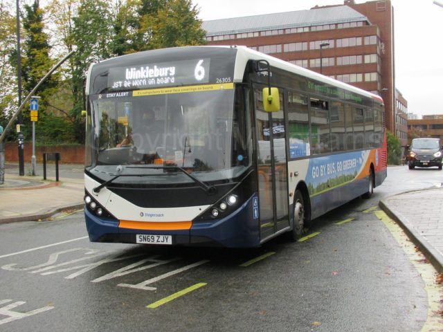 Bus photo 1