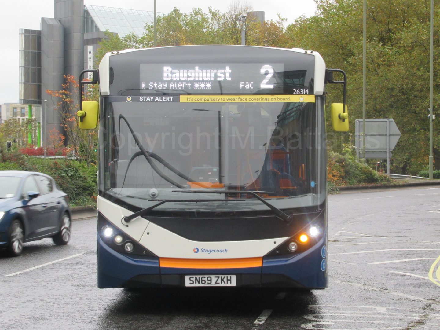 Bus photo 1