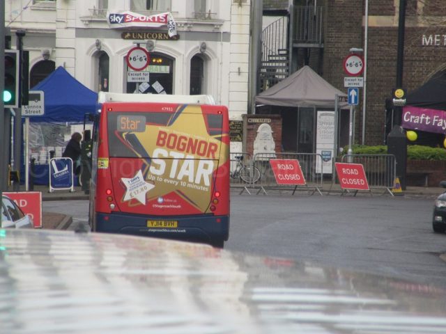Bus photo 1