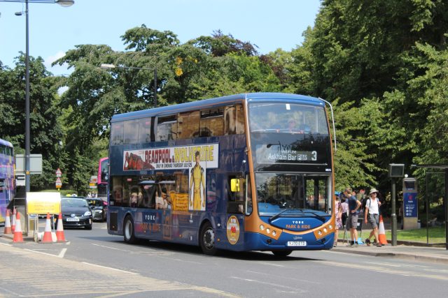 Bus photo 1