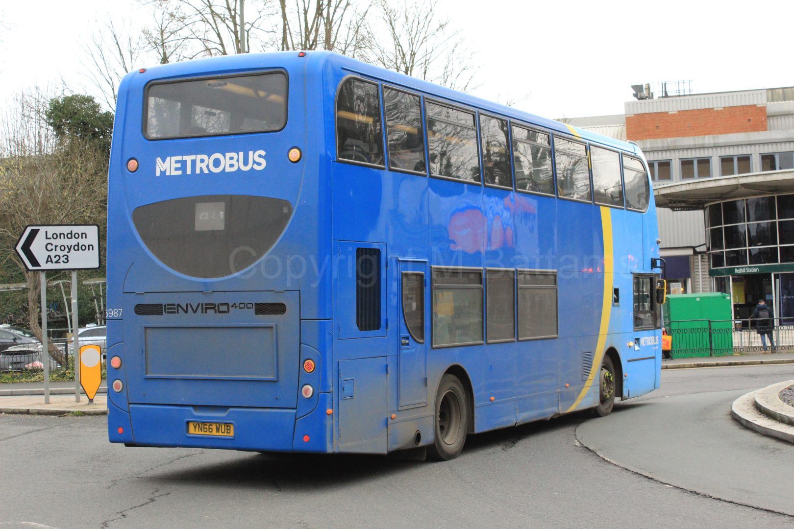 Bus photo 3