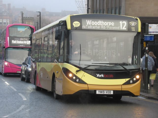 Bus photo 1