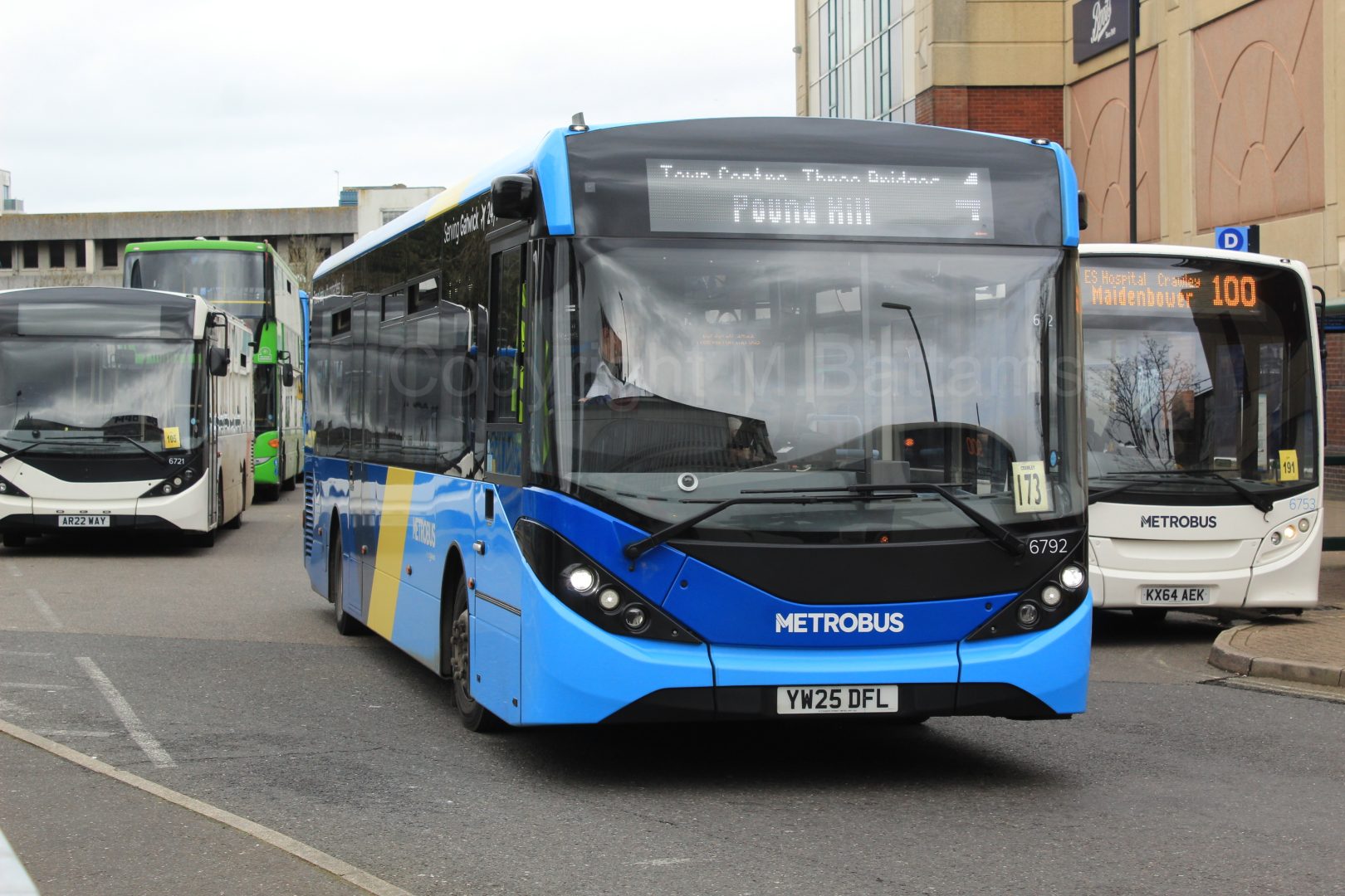 Bus photo 1