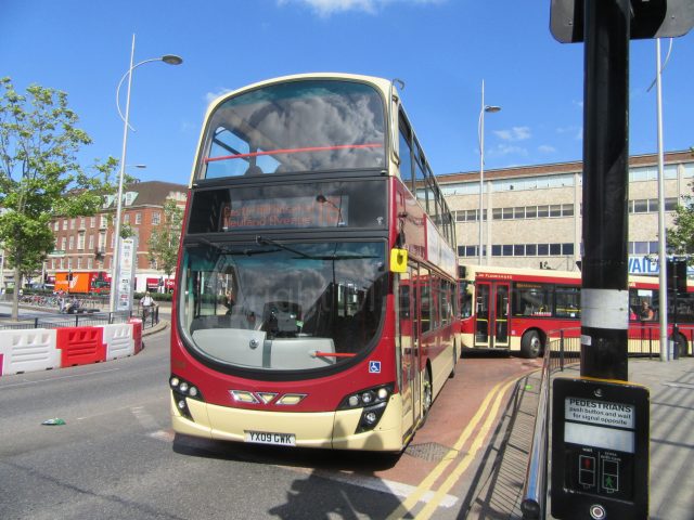 Bus photo 1