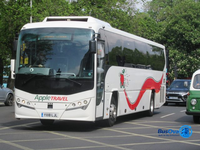 Bus photo 1