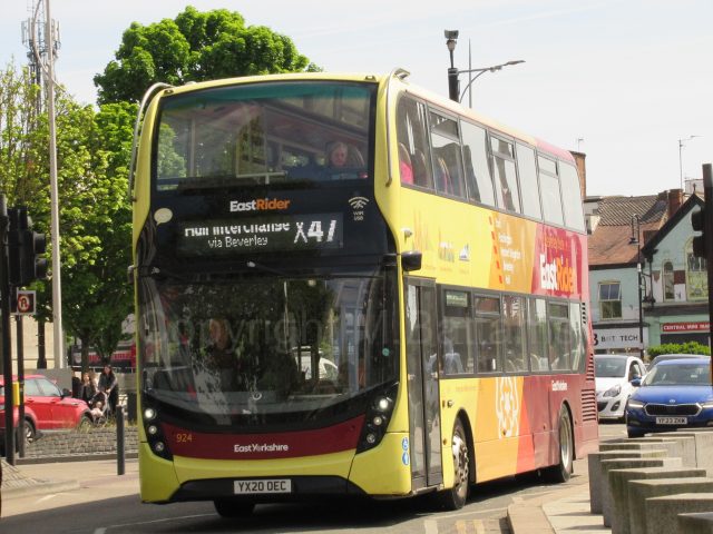 Bus photo 1