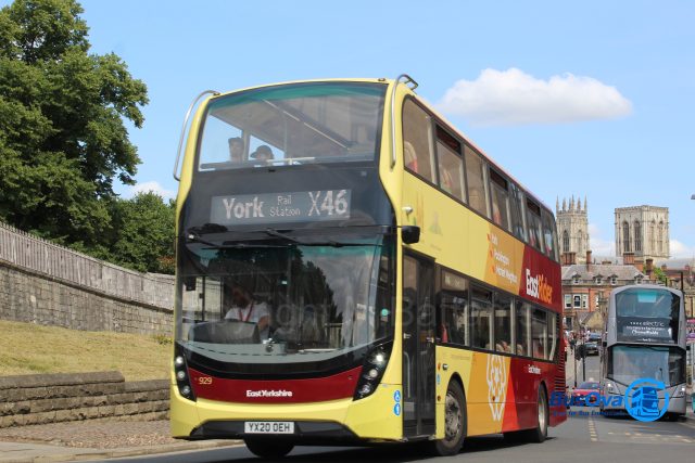 Bus photo 1