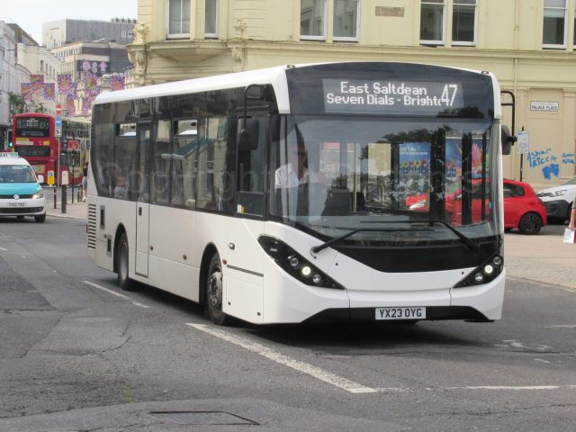 Bus photo 1