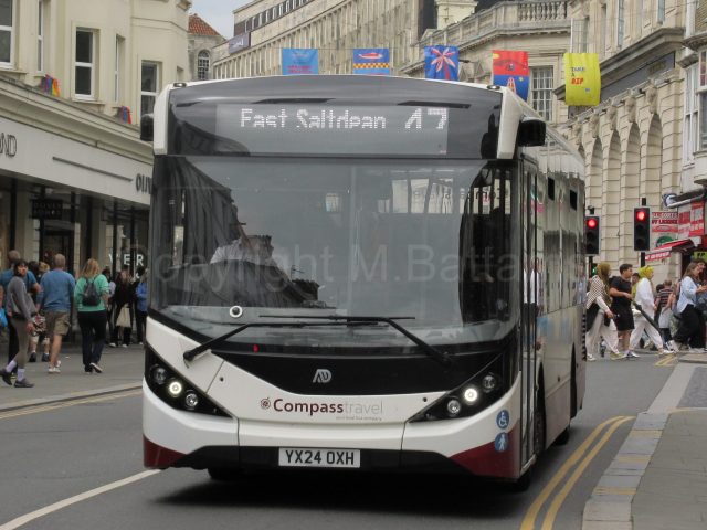 Bus photo 1
