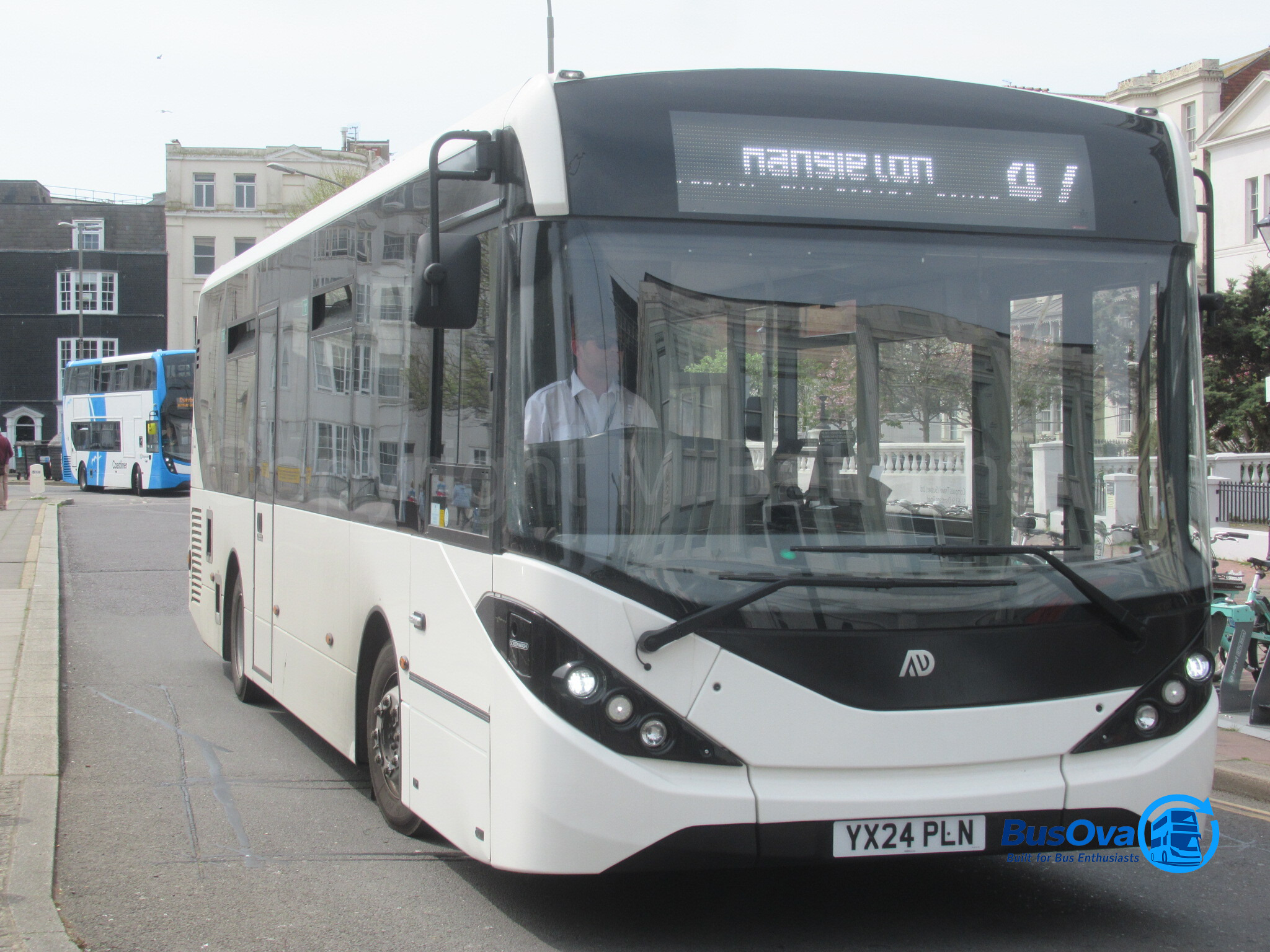 YX24 PLN