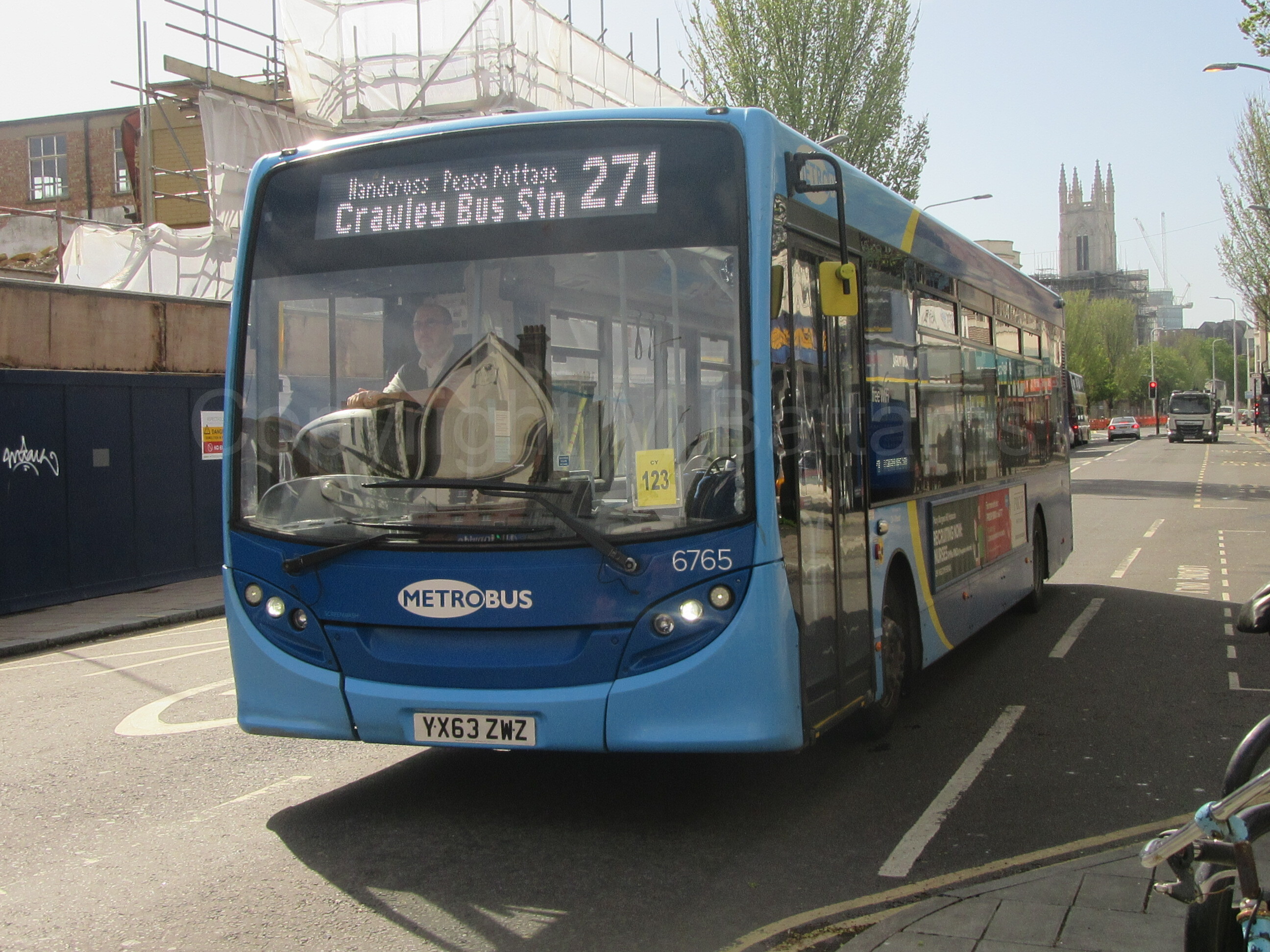 YX63 ZWZ