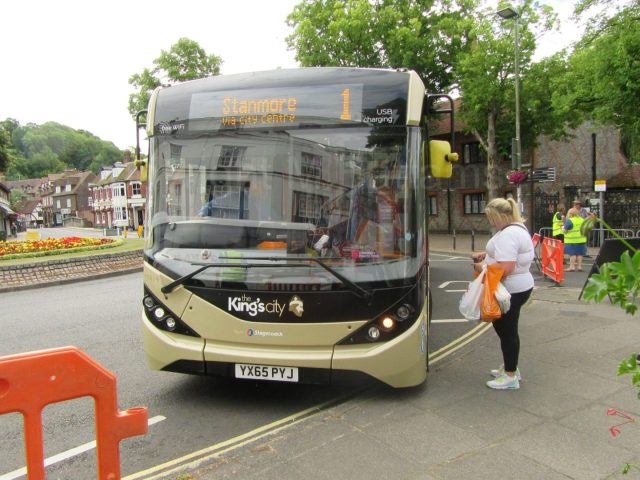 Bus photo 1