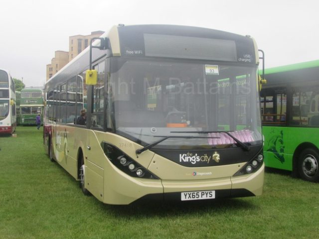 Bus photo 1