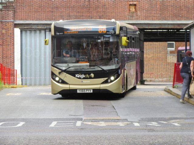 Bus photo 1