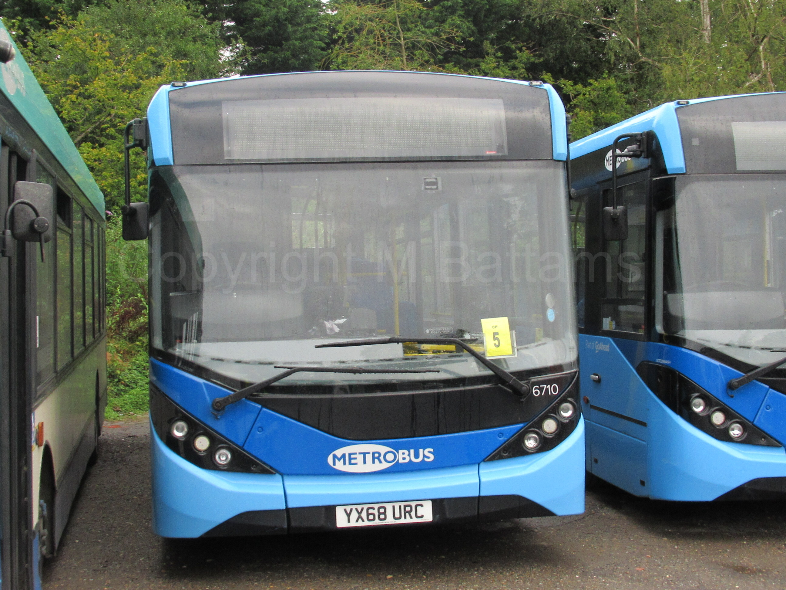 Bus photo 1