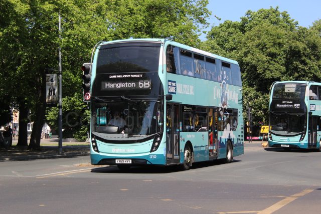 Bus photo 1