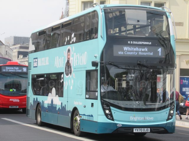 Bus photo 1