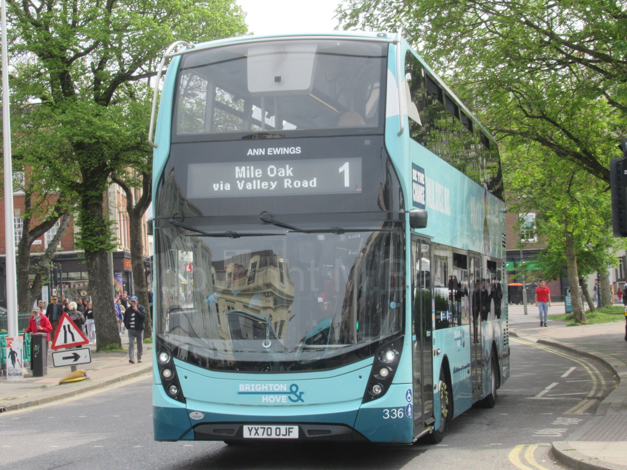 Bus photo 1