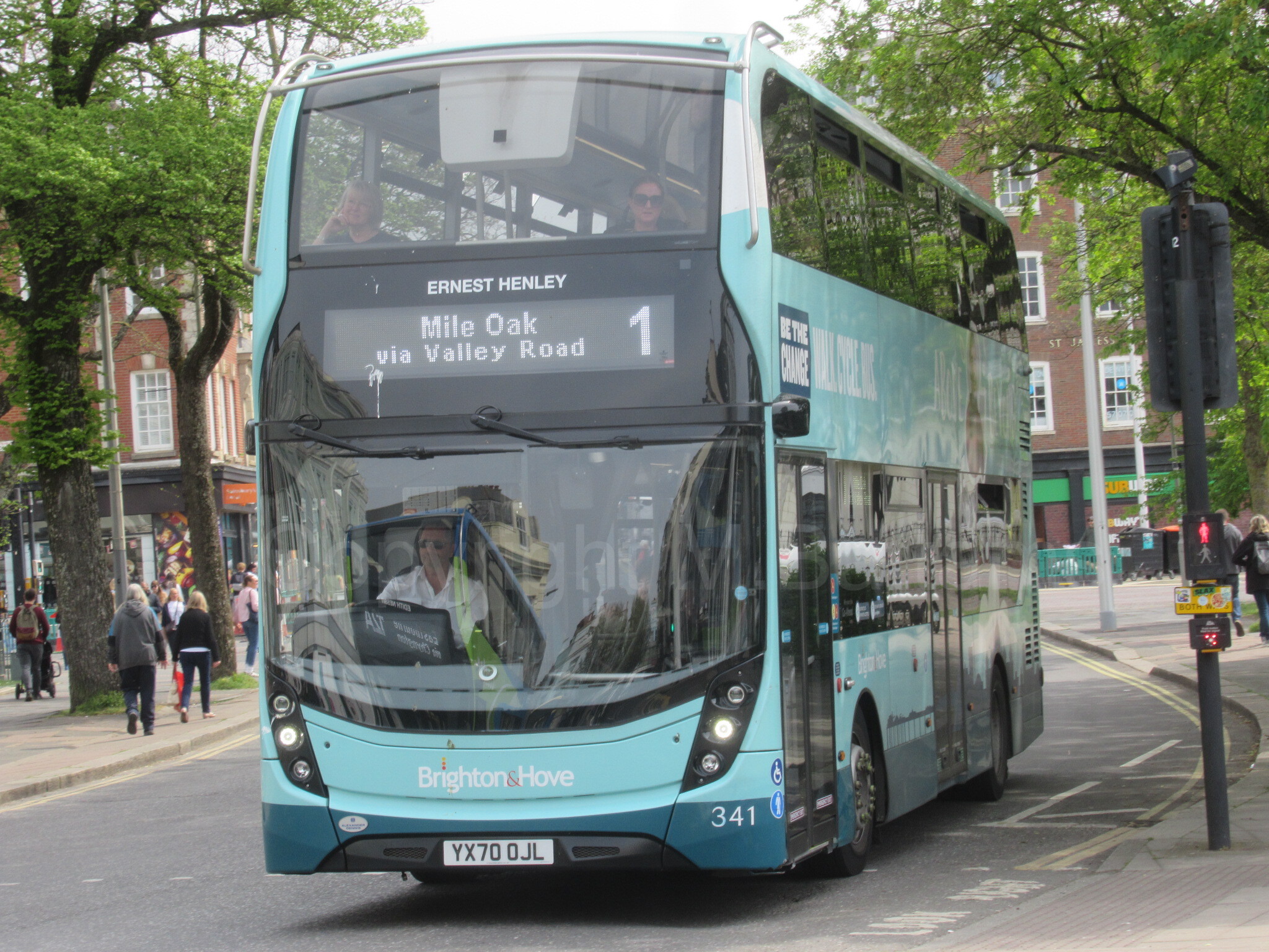 Bus photo 1