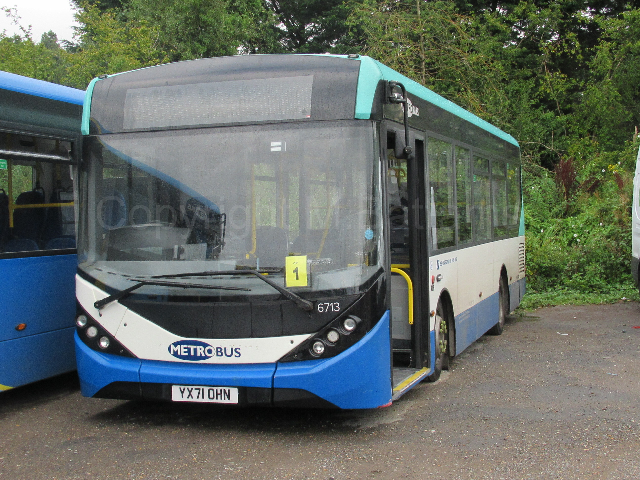 Bus photo 1