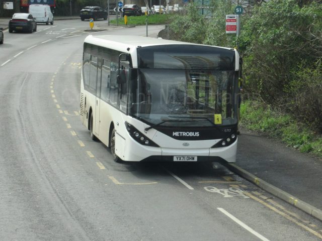 Bus photo 1