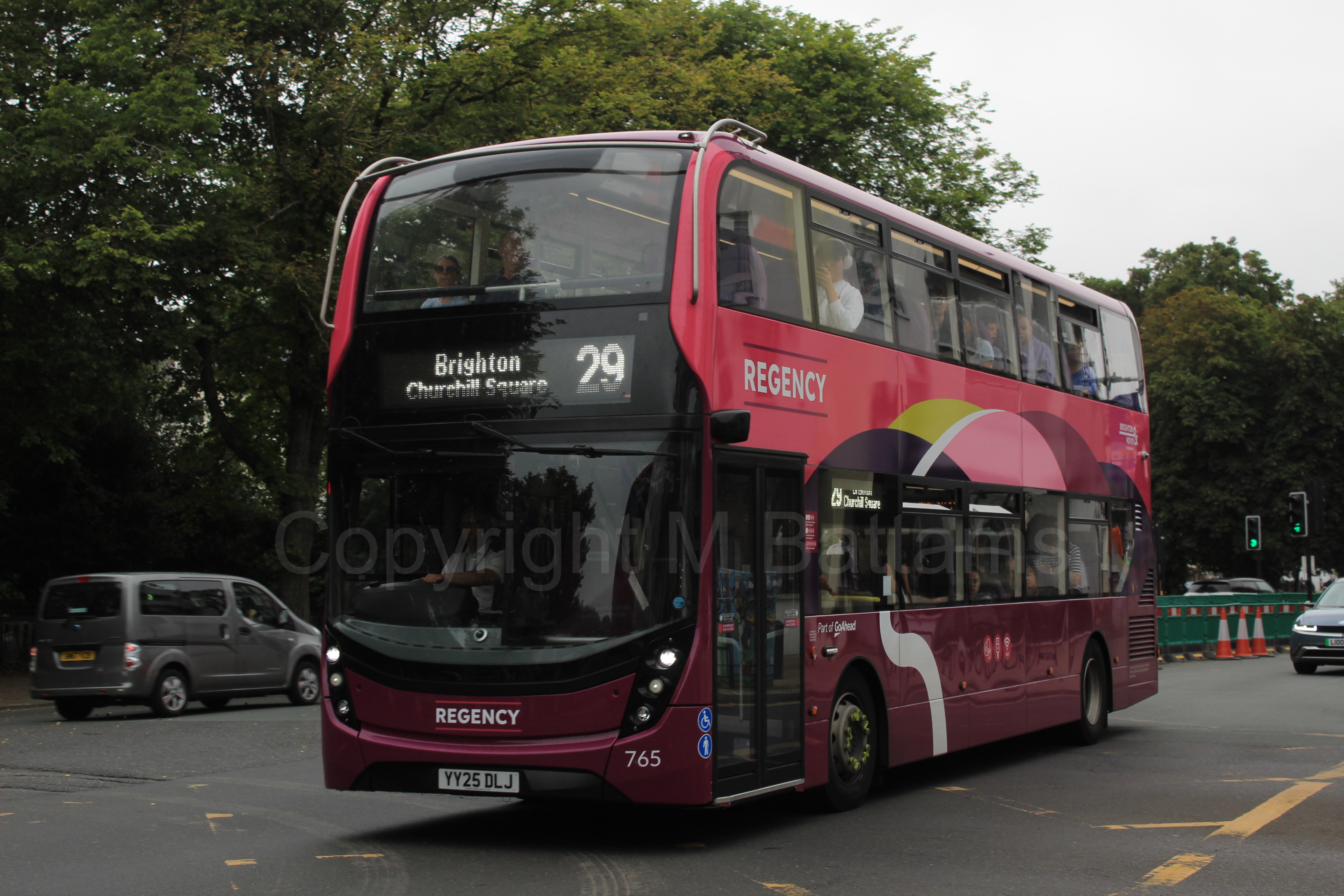 Bus photo 1