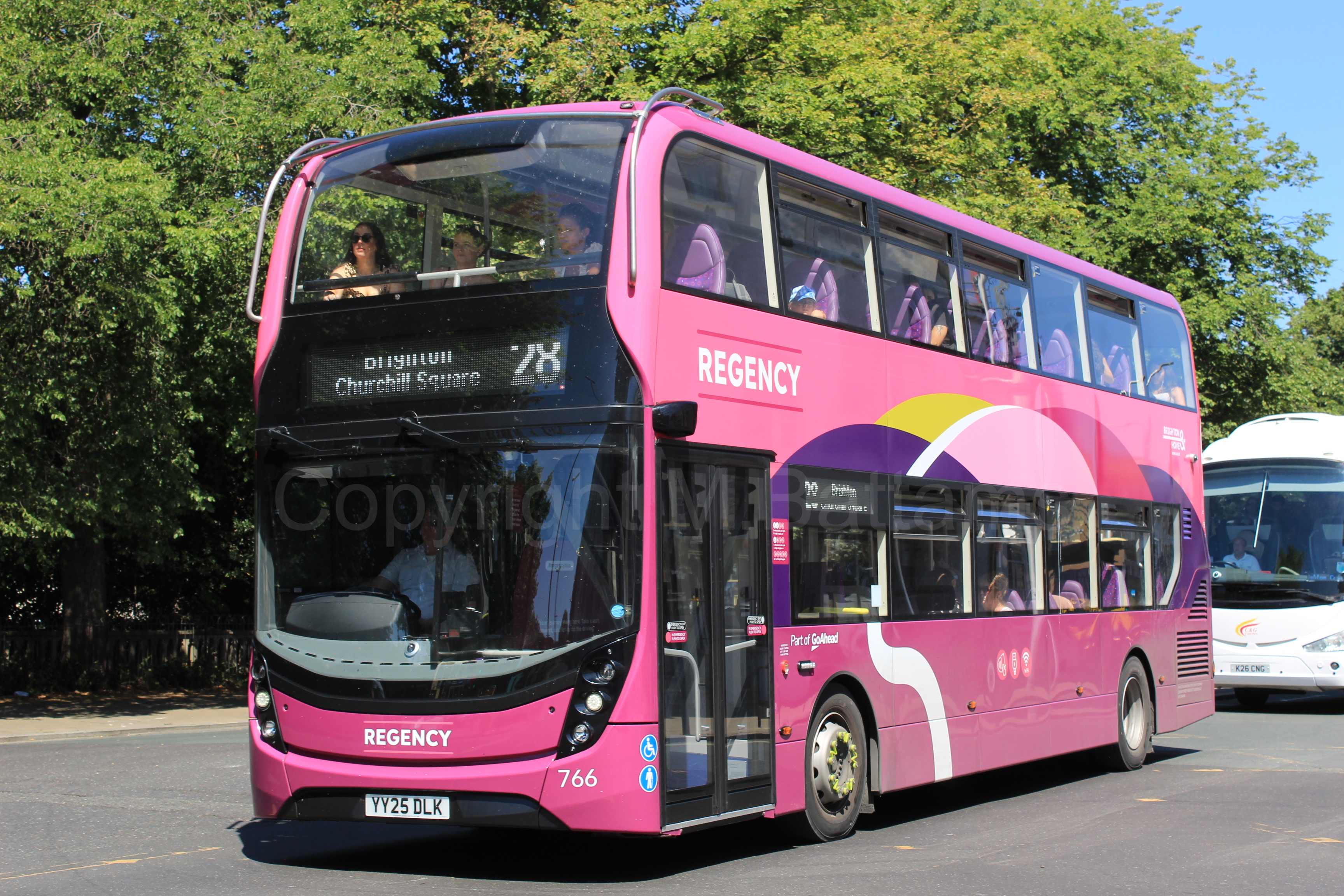 Bus photo 1