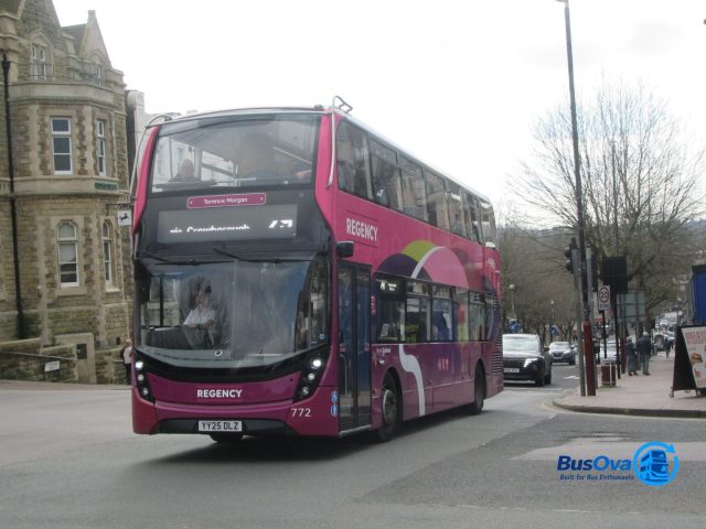 Bus photo 1