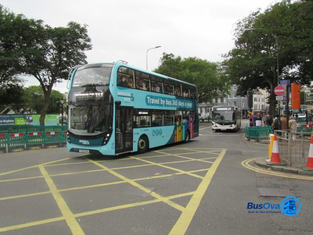 Bus photo 1
