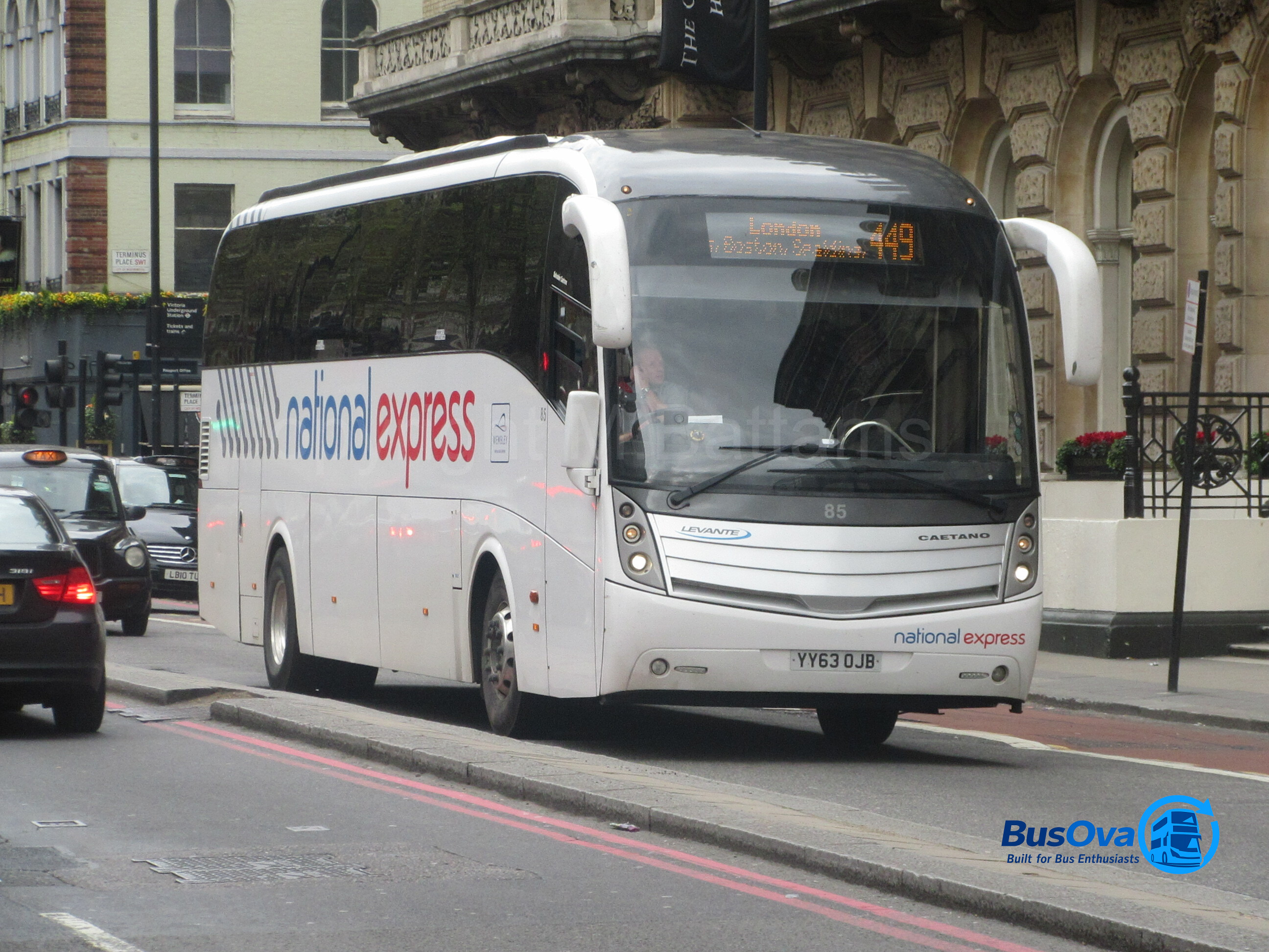 Bus photo 1